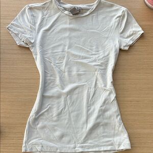 H&M Off-White Short Sleeve Women's Tee